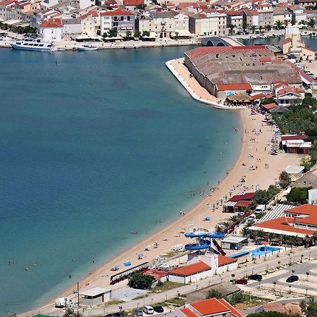 Apartments By The Sea Pag - 11778 Pag Town Exteriér fotografie
